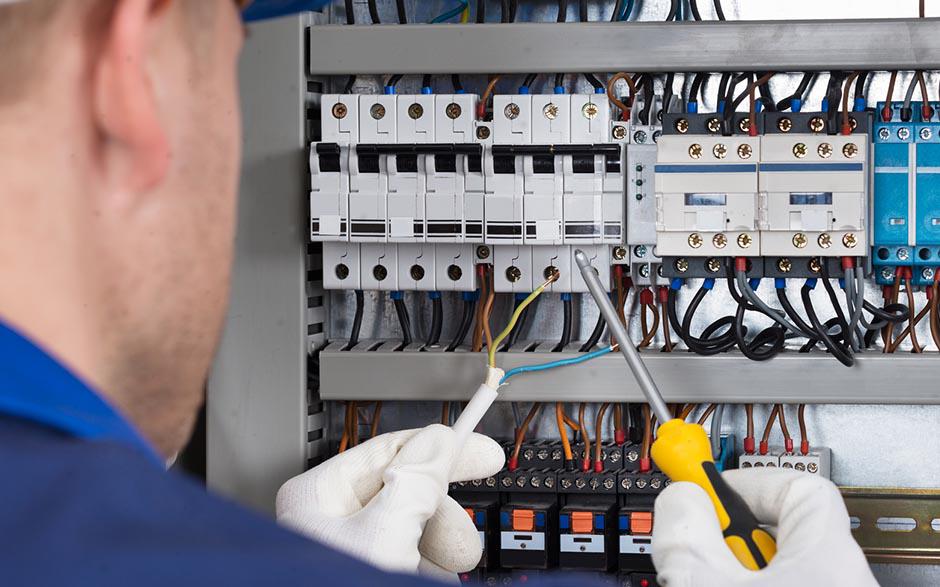 cherche électricien Coulommiers